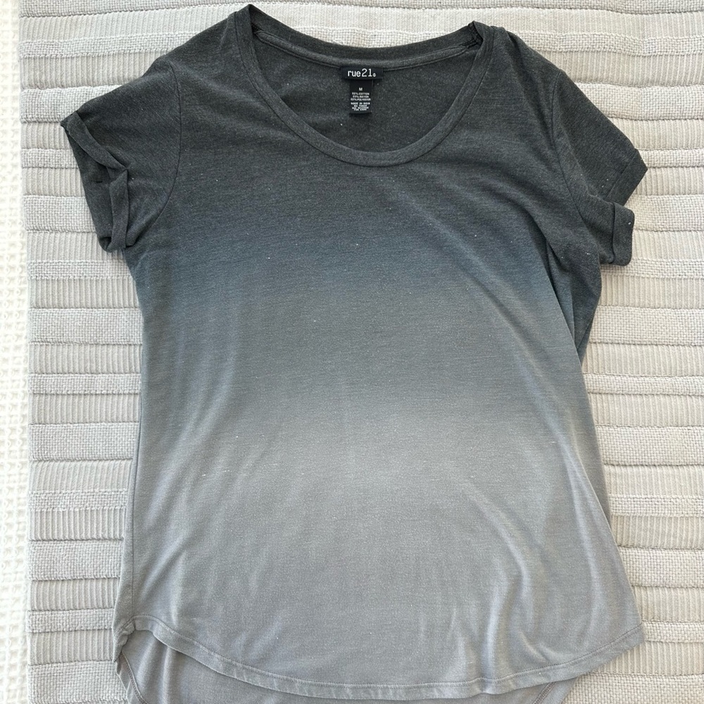 Black and Gray Relaxed Short Sleeve Crew Neck T-Shirt